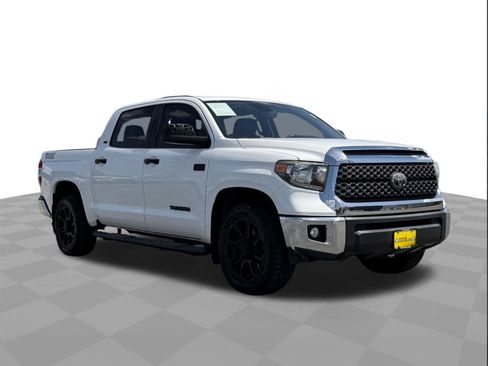 Used 2020 Toyota Tundra SR5 w/ SR5 Upgrade Package RWD image 7