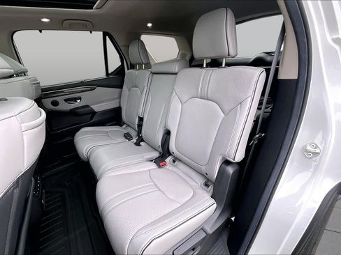 Used 2025 Honda Pilot Elite image 21
