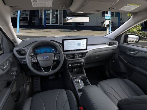 New 2025 Ford Escape PHEV w/ PHEV Premium Package image 9