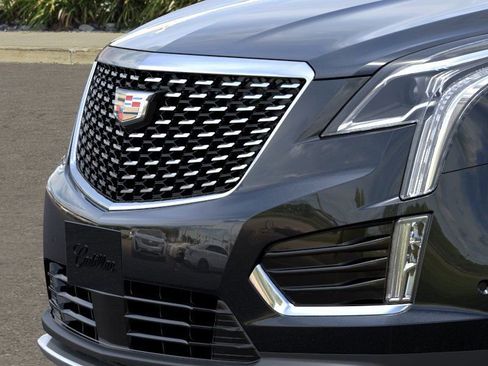 New 2026 Cadillac XT5 Premium Luxury w/ LPO, Floor Liner Package AWD/4WD image 13