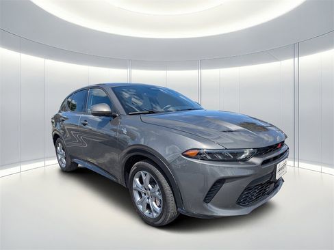 Used 2024 Dodge Hornet R/T image 1