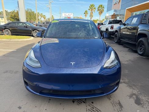 Used 2022 Tesla Model Y Performance image 8