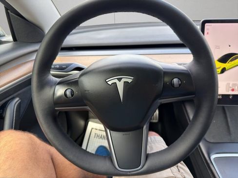 Used 2021 Tesla Model 3 Performance image 14