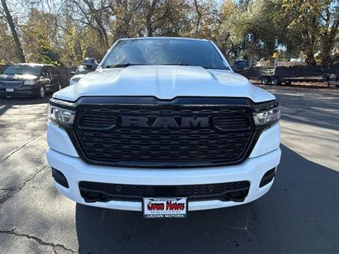 New 2026 RAM 1500 4x4 Crew Cab image 8