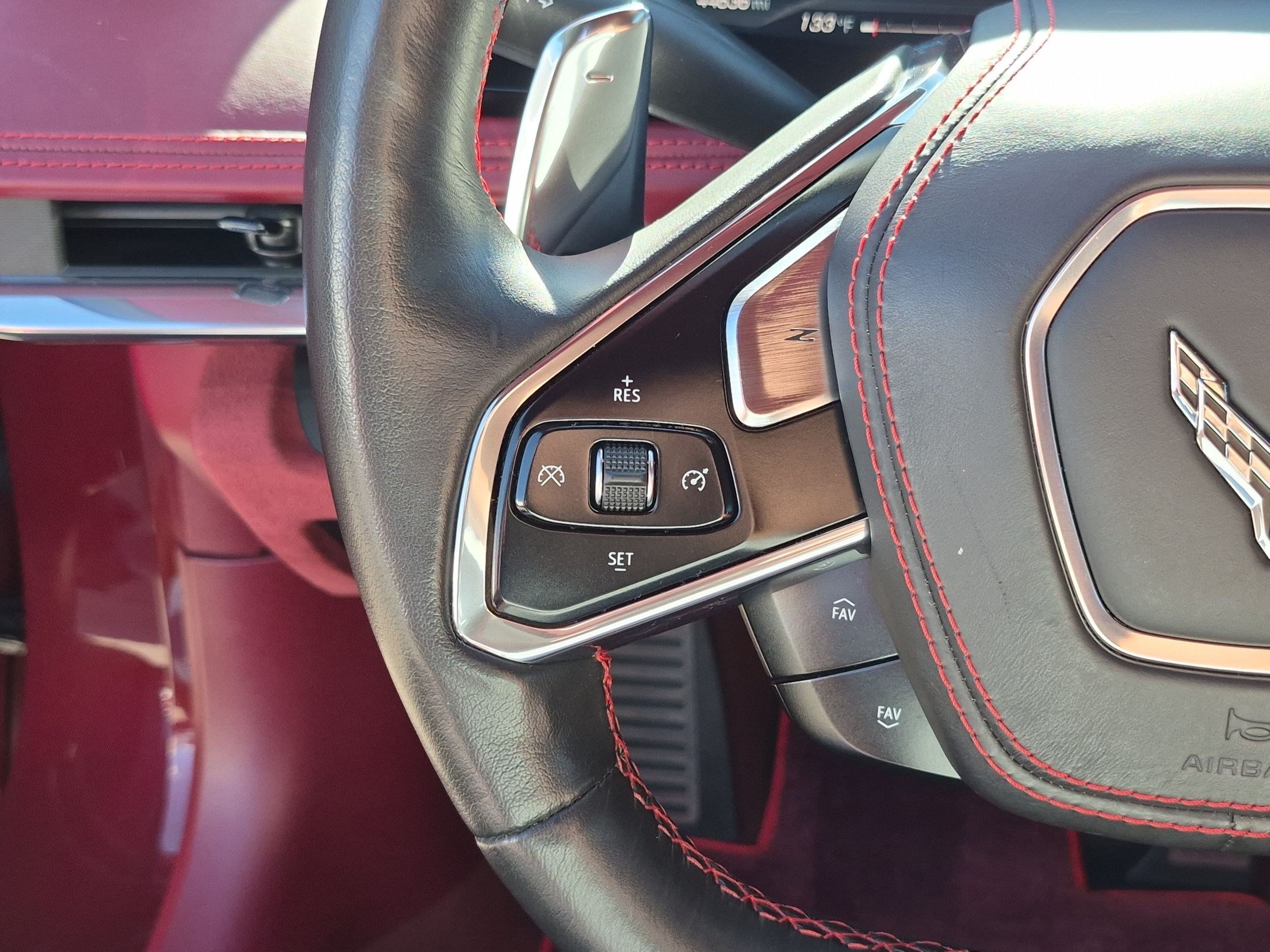 Used 2020 Chevrolet Corvette Stingray Premium Cpe w/ 3LT Preferred Equipment Group RWD image 17