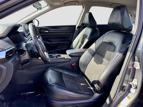 Used 2021 Nissan Altima 2.5 SR image 21