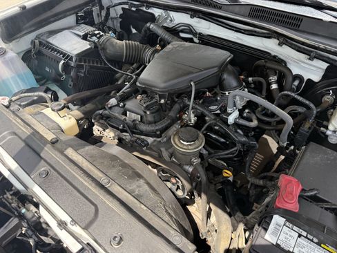 Used 2019 Toyota Tacoma SR RWD image 31