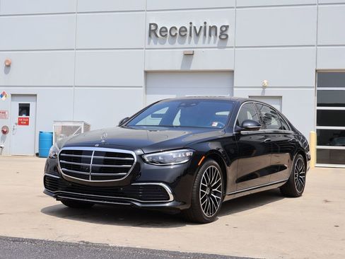 Certified 2023 Mercedes-Benz S 580 4MATIC Sedan image 3