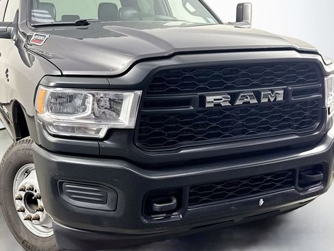 Used 2022 RAM 3500 Tradesman image 41