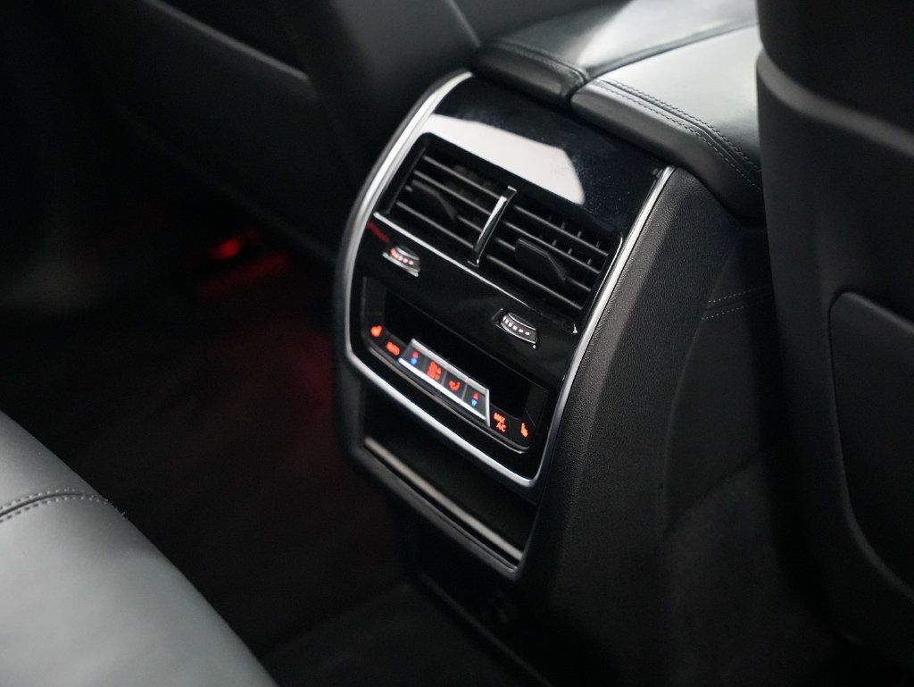 Used 2022 BMW X5 M w/ Competition Package 2 AWD/4WD image 31