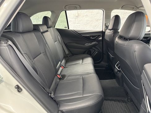 Used 2020 Subaru Outback Limited w/ Popular Package #2 image 44