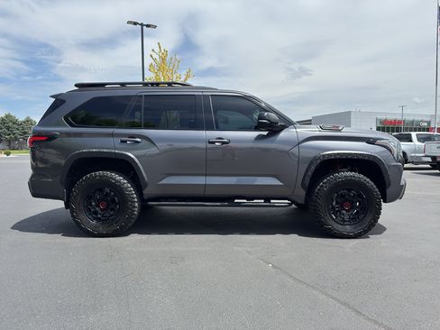 Used 2023 Toyota Sequoia TRD Pro AWD/4WD image 2