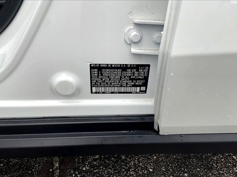 Used 2026 Honda HR-V LX image 18