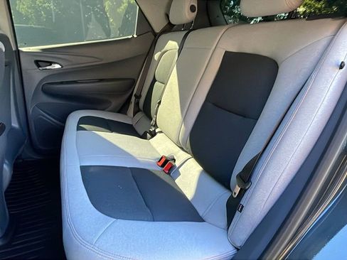 Used 2021 Chevrolet Bolt LT image 15