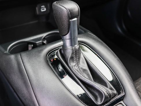 Certified 2024 Honda HR-V LX image 26