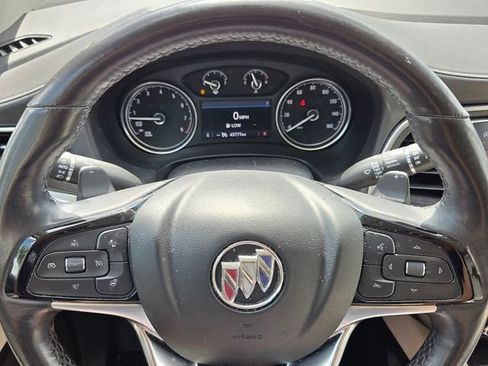 Used 2024 Buick Enclave Essence FWD image 17