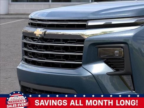 New 2026 Chevrolet Traverse LT image 13