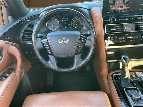 Used 2024 INFINITI QX80 Sensory w/ Cargo Package image 5