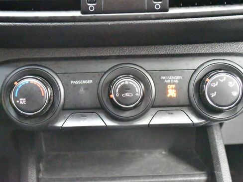 Used 2023 Kia Forte LXS w/ LXS Technology Package image 40