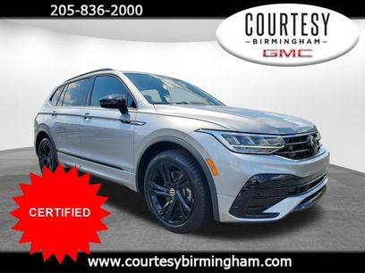 Used 2024 Volkswagen Tiguan SE R-Line
