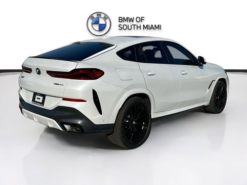 New 2026 BMW X6 xDrive40i w/ Executive Package image 6