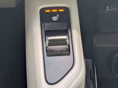 Used 2024 Kia Telluride S FWD image 29