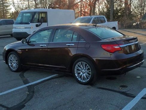 Used 2012 Chrysler 200 Limited image 6