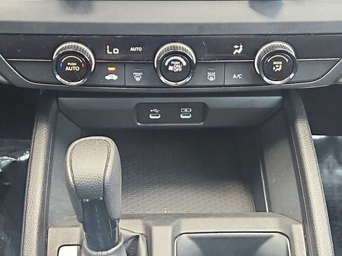 Used 2023 Honda Accord LX image 16