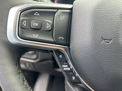 New 2026 RAM 1500 4x4 Crew Cab image 18