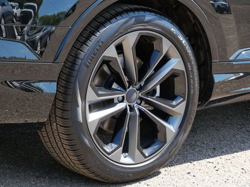 Used 2026 Audi Q7 3.0T Premium Plus AWD/4WD image 7