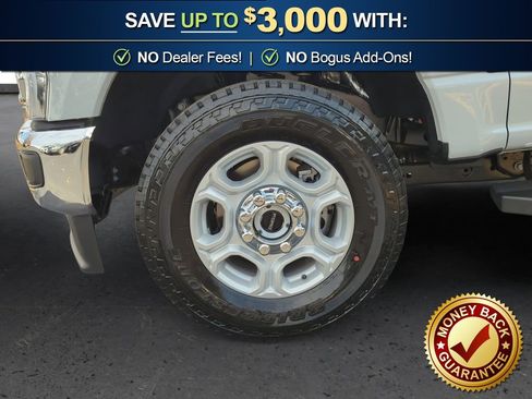 Used 2026 Ford F250 XLT w/ XLT Premium Package image 13