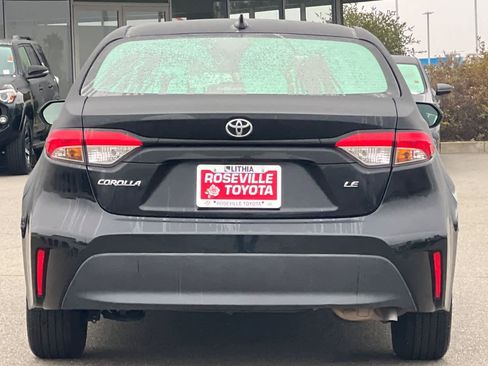 Used 2024 Toyota Corolla LE image 8