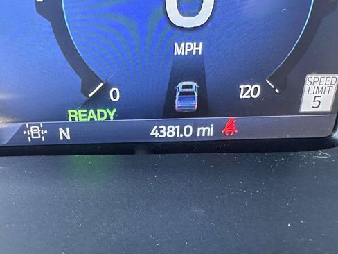 Used 2025 Ford F150 XLT w/ Equipment Group 302A MID AWD/4WD image 31