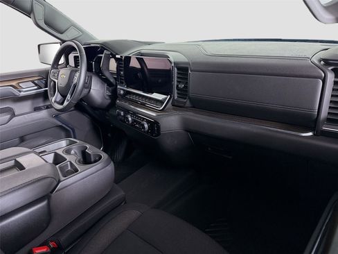 Used 2024 Chevrolet Silverado 1500 LT AWD/4WD image 21