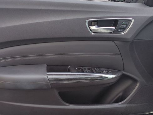 Used 2019 Acura TLX FWD image 14