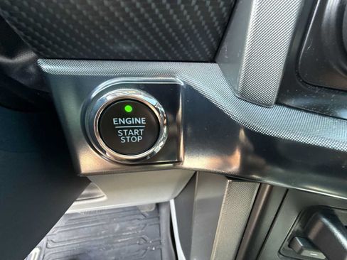 Used 2021 Ford F150 Limited AWD/4WD image 17