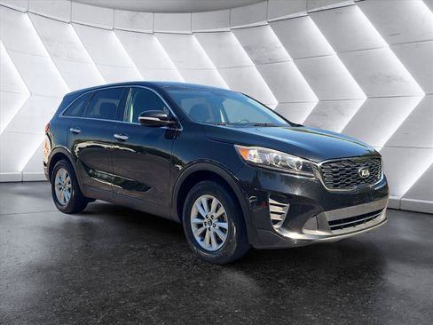 Used 2020 Kia Sorento FWD V6 image 7