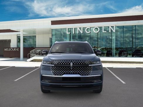 New 2026 Lincoln Navigator L Reserve AWD/4WD image 6