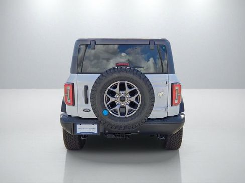 New 2025 Ford Bronco Badlands AWD/4WD image 5
