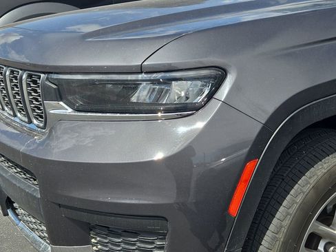 Used 2023 Jeep Grand Cherokee L Laredo w/ Luxury Tech Group I image 4