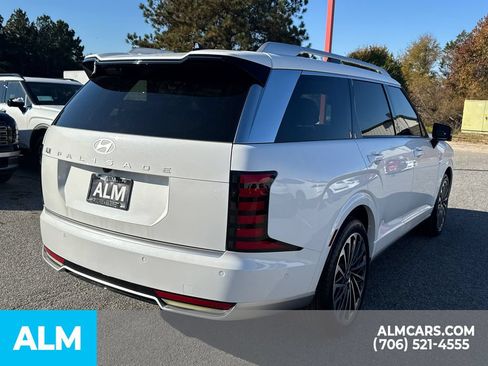 Used 2026 Hyundai Palisade Calligraphy FWD image 5