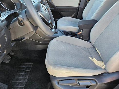 Used 2021 Volkswagen Tiguan S image 14