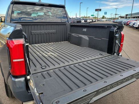 Used 2025 Toyota Tacoma SR5 image 6