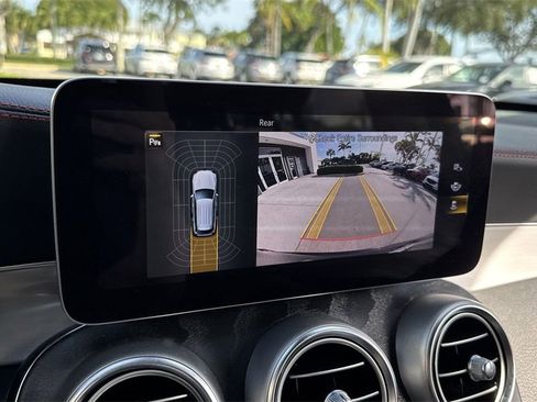 Used 2022 Mercedes-Benz GLC 43 AMG 4MATIC image 51