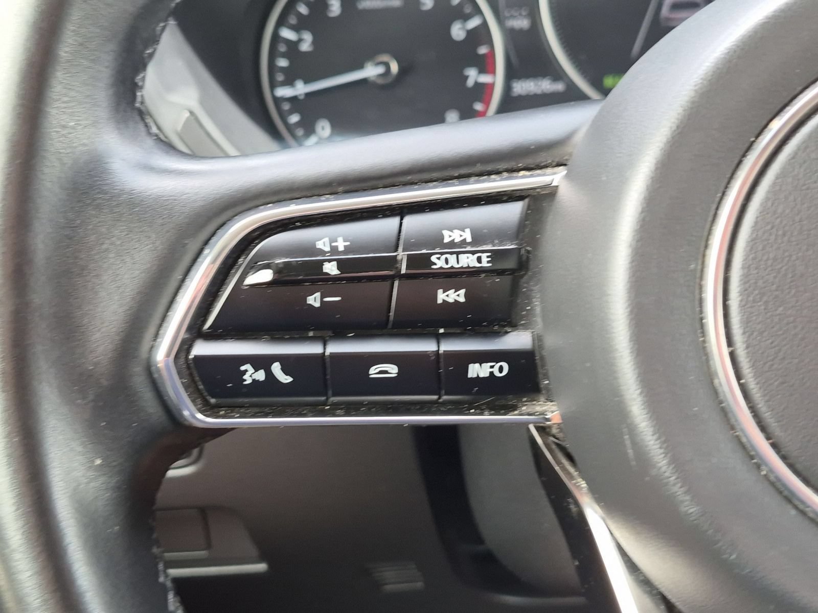 Certified 2024 MAZDA CX-90 3.3 Turbo w/ Preferred Package AWD/4WD image 13