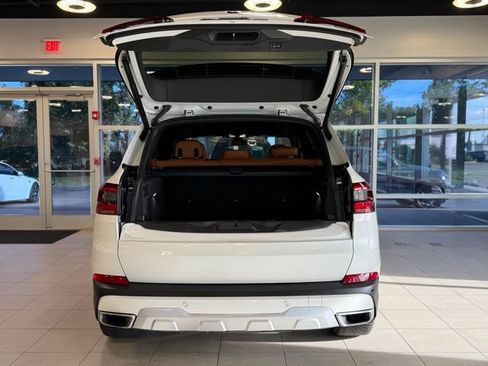 Used 2019 BMW X5 xDrive40i w/ Convenience Package AWD/4WD image 40