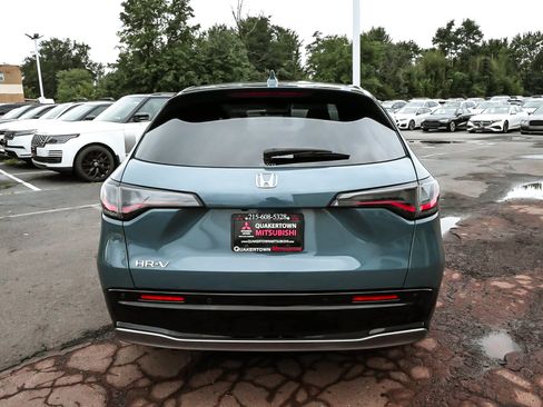 Used 2025 Honda HR-V EX-L image 5