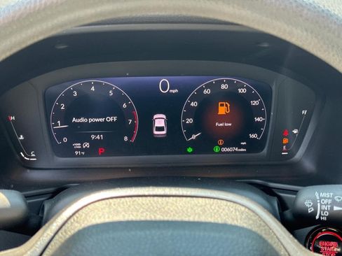Used 2025 Honda Accord SE image 19