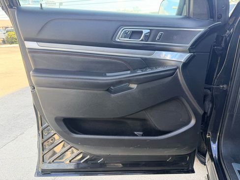 Used 2016 Ford Explorer Sport image 24