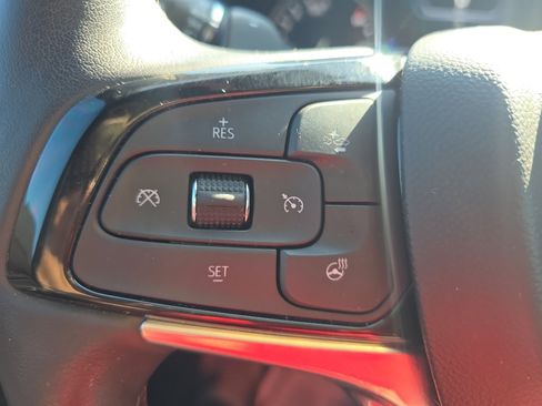 Used 2023 Buick Enclave Avenir w/ Avenir Technology Package image 28